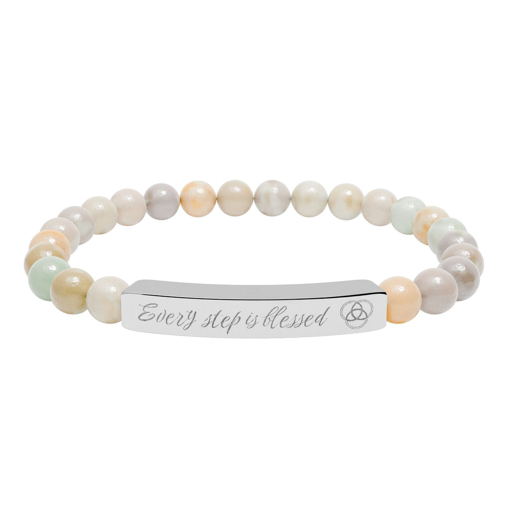 Pulseras en Piedra Natural y Barra Grabada – Every Step Is Blessed