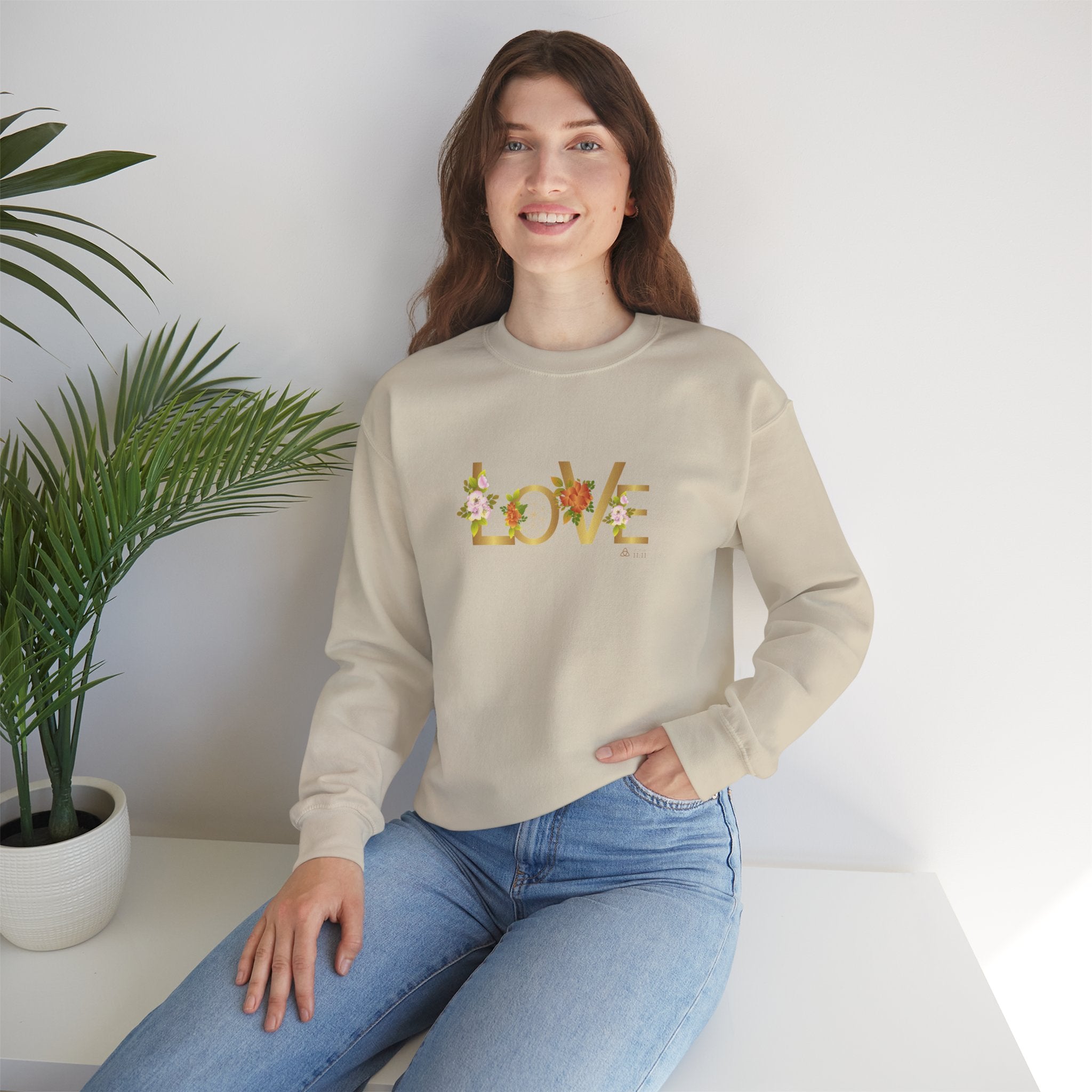 LOVE en Flor – Sudadera Unisex con Semilla de la vida