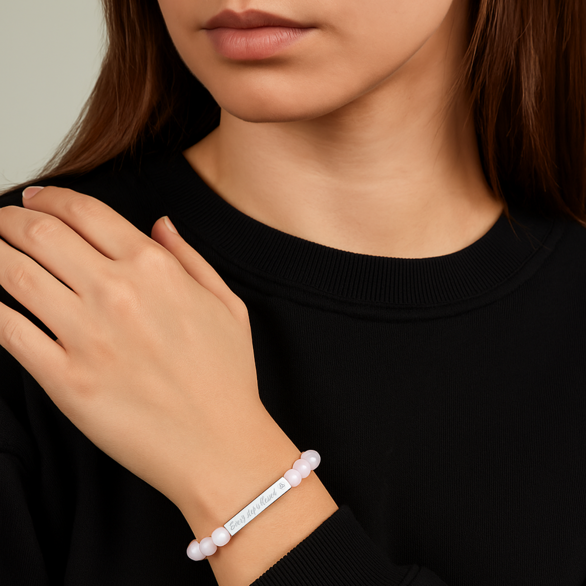 Pulseras en Piedra Natural y Barra Grabada – Every Step Is Blessed