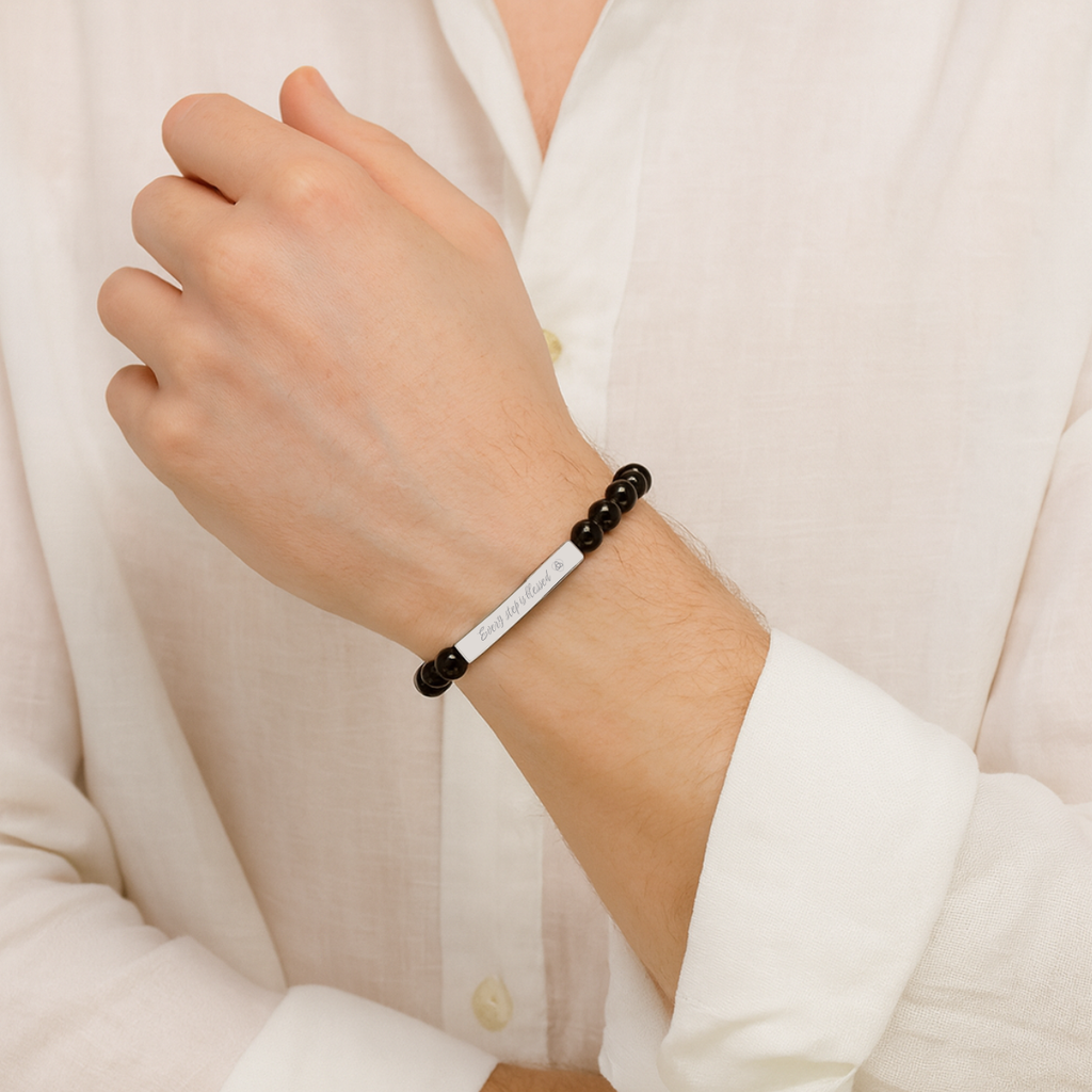 Pulseras en Piedra Natural y Barra Grabada – Every Step Is Blessed