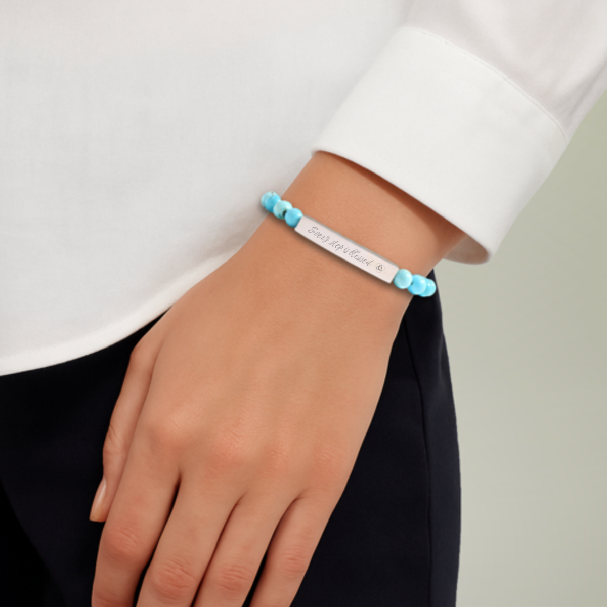 Pulseras en Piedra Natural y Barra Grabada – Every Step Is Blessed