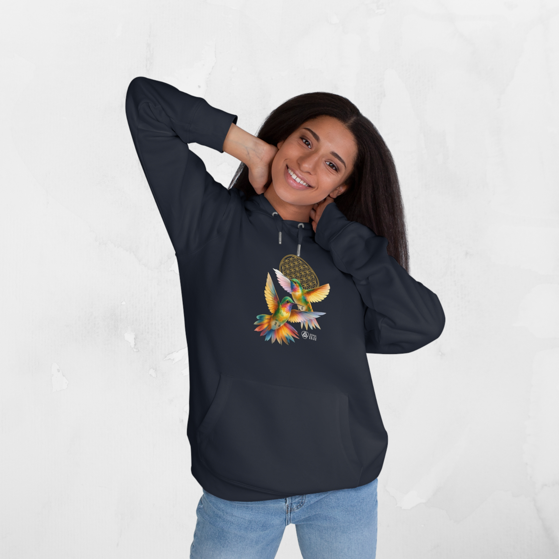 Geometría del Alma – Sudadera Unisex con Colibríes y Flor de la Vida